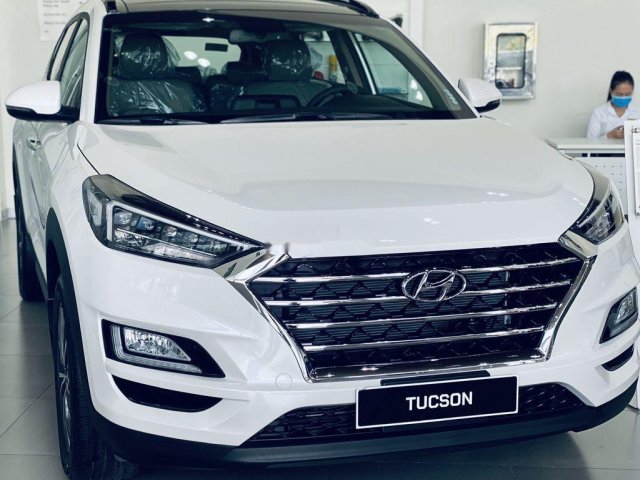 Bán Hyundai Tucson năm sản xuất 2021, màu trắng, giá chỉ 728 triệu0