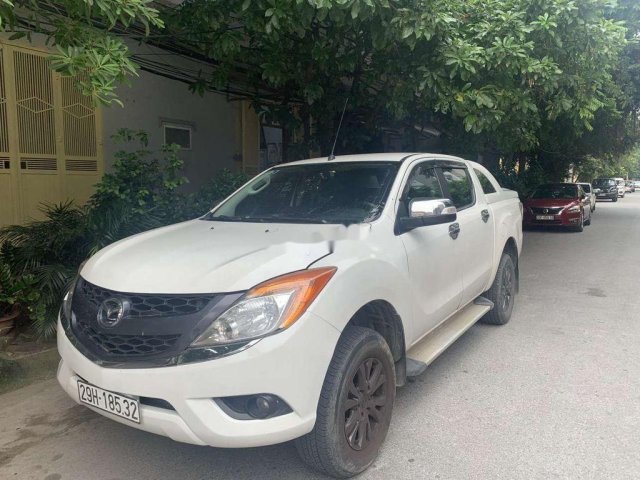 Bán Mazda BT 50 đời 2015, màu trắng, xe nhập còn mới