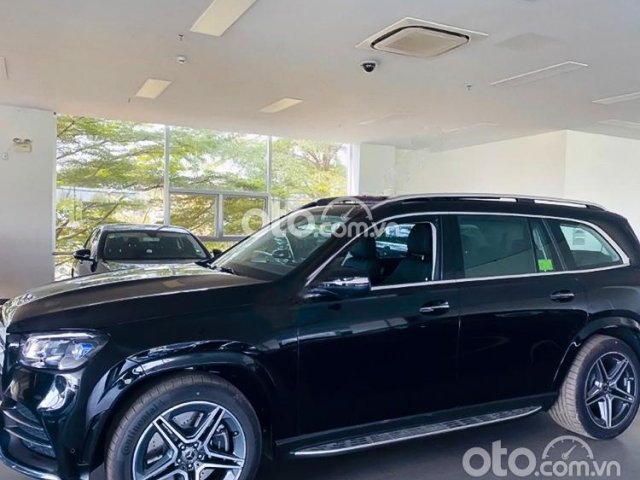 Cần bán xe Mercedes GLS 450 năm 2021, màu đen, xe nhập