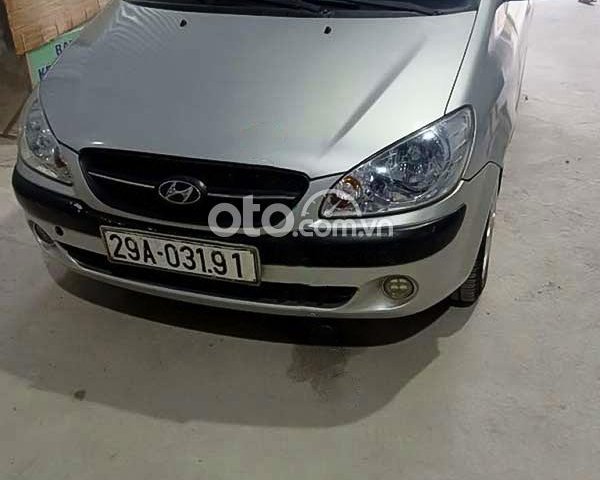 Bán Hyundai Getz 1.1 MT sản xuất năm 2010, màu bạc, nhập khẩu còn mới0