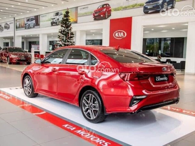 Bán xe Kia Cerato 1.6 AT Luxury sản xuất 2021, màu đỏ0