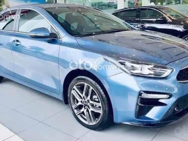 Cần bán Kia Cerato 1.6 AT Luxury đời 2021- Giảm giá lên tới 65 triệu0