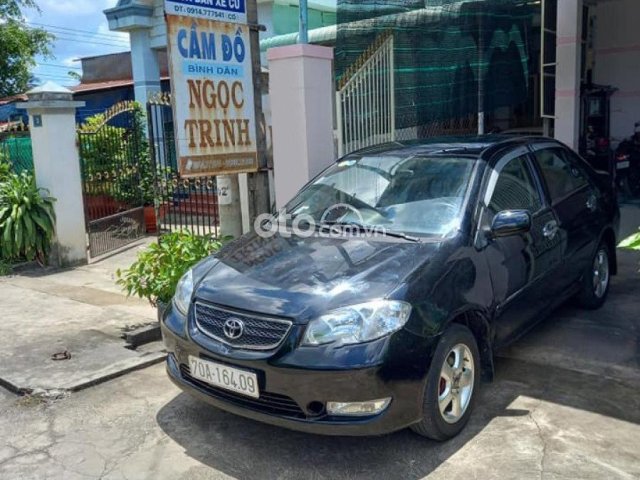 Cần bán Toyota Vios đời 2003, màu đen còn mới, giá tốt0