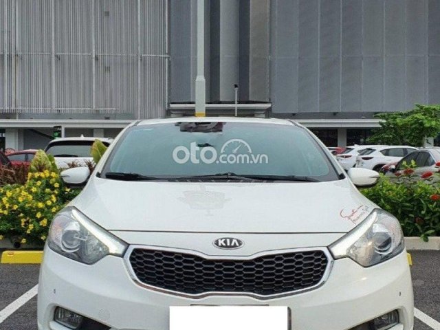 Cần bán xe Kia K3 1.6 AT sản xuất năm 2014, màu trắng 0