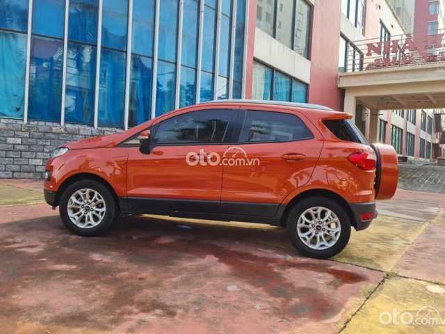 Cần bán xe Ford EcoSport 2016, màu đỏ0