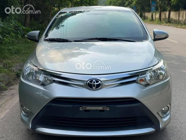 Bán Toyota Vios E 1.5AT đời 2017, màu bạc