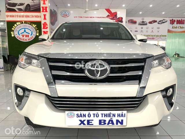 Xe Toyota Fortuner đời 2017, màu trắng, nhập khẩu nguyên chiếc số tự động, 885tr0