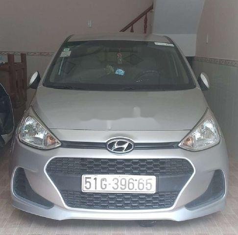 Bán Hyundai Grand i10 đời 2017, màu bạc, xe nhập giá cạnh tranh