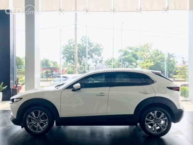 Cần bán xe Mazda CX-30 2021, nhập khẩu nguyên chiếc0