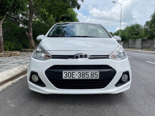 Bán xe Hyundai Grand i10 2016, màu trắng, xe nhập0