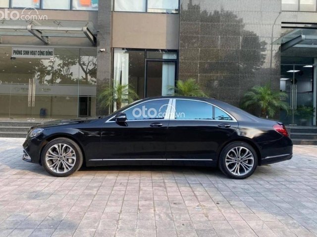 Cần bán lại xe Mercedes S450 Luxury đời 2019, màu đen0