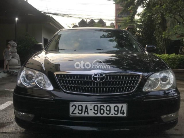 Bán xe Toyota Camry đời 2005 xe gia đình giá 305tr0