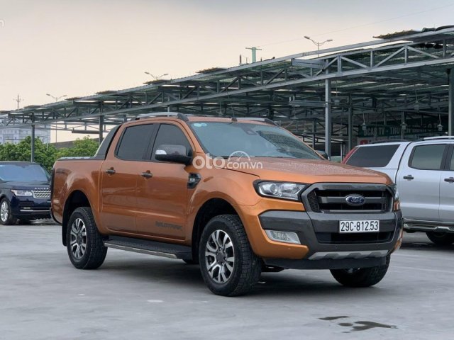 Bán xe Ford Ranger Wildtrak 3.2 4x4 AT, biển Hà Nội sản xuất năm 2016