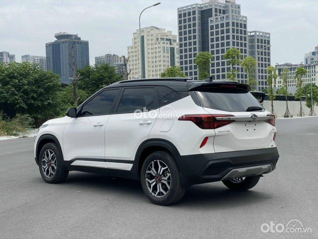 Kia Seltos 2021 nhận ngay xe chỉ với 122tr + Tặng phụ kiện chính hãng, hỗ trợ lái thử, thủ tục nhanh gọn0