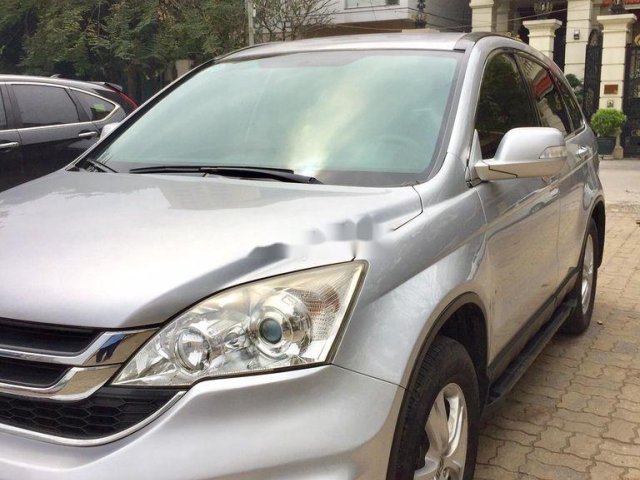 Cần bán Honda CR-V đời 2010, màu bạc chính chủ, 400 triệu0