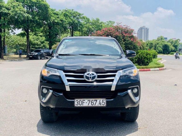 Cần bán gấp Toyota Fortuner năm 2019, màu đen, nhập khẩu nguyên chiếc số tự động