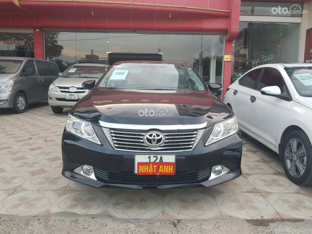 Cần bán xe Toyota Camry 2.5Q sản xuất năm 2013, 635tr0