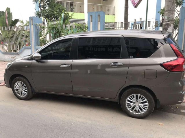 Cần bán lại xe Suzuki Ertiga năm sản xuất 2019, màu xám, nhập khẩu  0