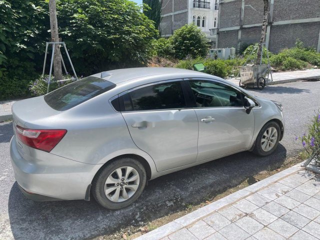 Bán xe Kia Rio đời 2015, màu bạc, nhập khẩu nguyên chiếc  0