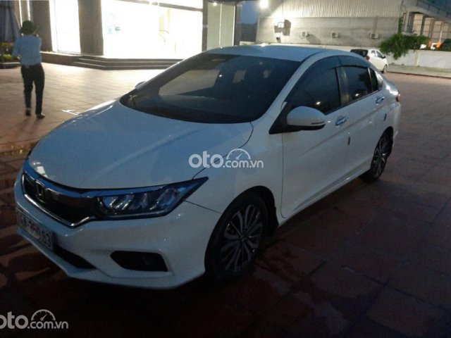 Cần bán xe Honda City 1.5Top sản xuất 2018, màu trắng, giá chỉ 459 triệu