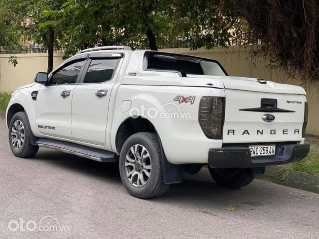 Cần bán xe Ford Ranger năm 2015, màu trắng, 655 triệu0