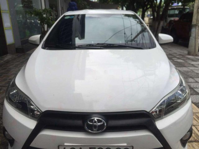 Cần bán Toyota Yaris sản xuất 2014, xe nhập0