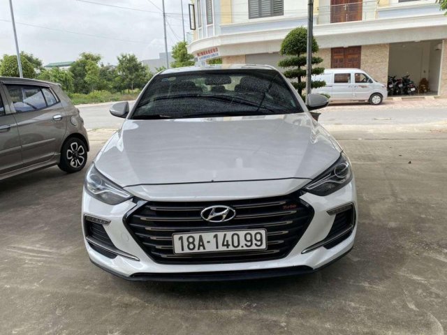 Bán Hyundai Elantra sản xuất năm 2018, màu trắng, nhập khẩu nguyên chiếc  0