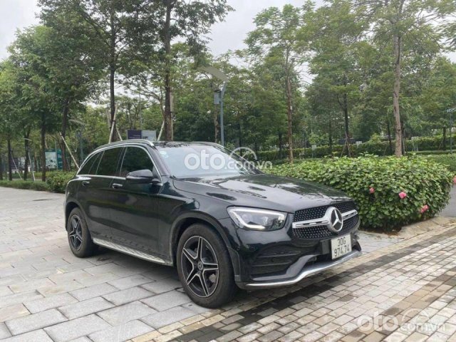 Cần bán gấp Mercedes GLC 300 đời 2021, màu đen4