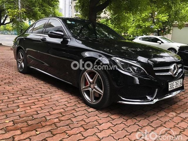 Bán ô tô Mercedes C300 AMG năm sản xuất 2016, màu đen0