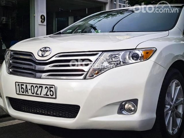 Bán xe Toyota Venza 2.7L sản xuất 2010, màu trắng, nhập khẩu 0