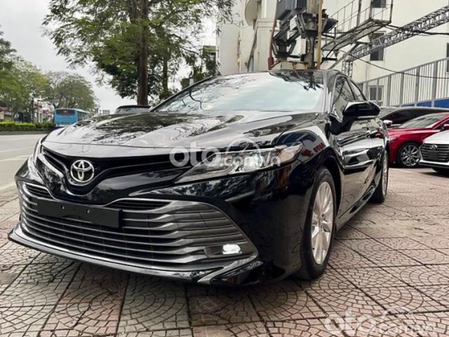 Xe Toyota Camry 2.0G đời 2020, màu đen, nhập khẩu còn mới0