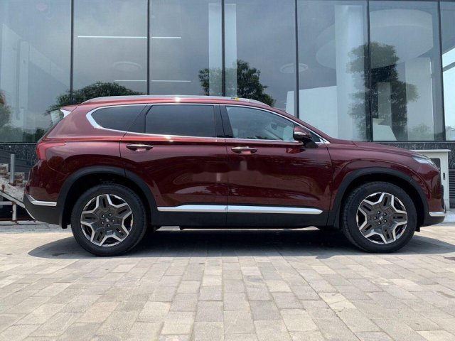 Bán xe Hyundai Santa Fe sản xuất 2021, màu đỏ 