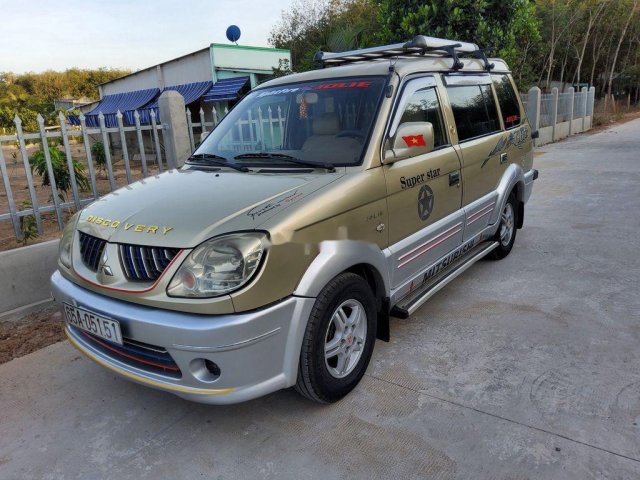 Cần bán gấp Mitsubishi Jolie sản xuất năm 2005, màu nâu còn mới0