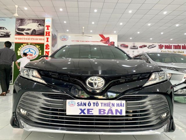 Cần bán gấp Toyota Camry sản xuất năm 2020, màu đen, nhập khẩu 0