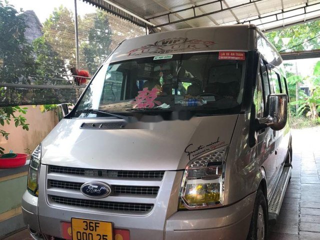 Cần bán xe Ford Transit năm 2013, màu bạc, xe nhập0