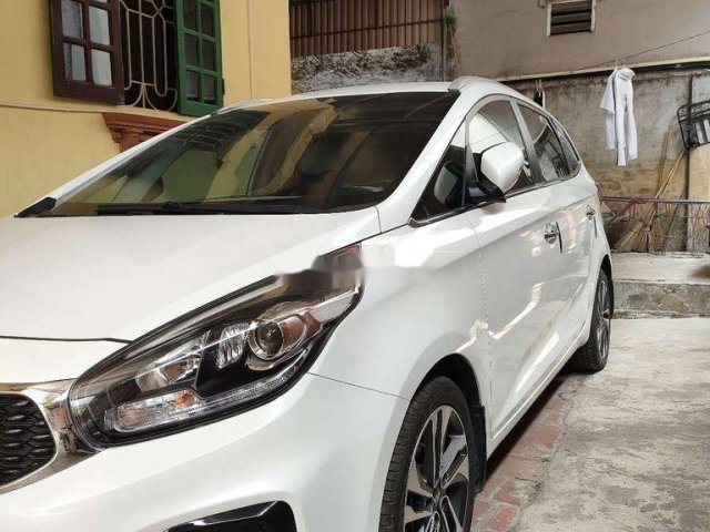 Bán Kia Rondo GAT 2017, màu trắng đã đi 24000km, 510 triệu0