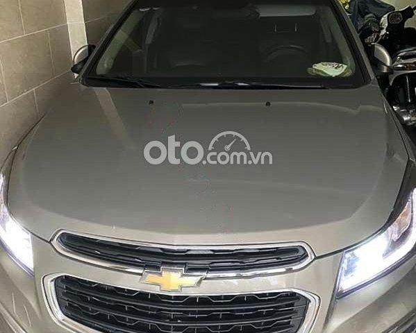 Bán xe Chevrolet Cruze LTZ 1.8L sản xuất 2017, màu bạc còn mới, giá chỉ 460 triệu0