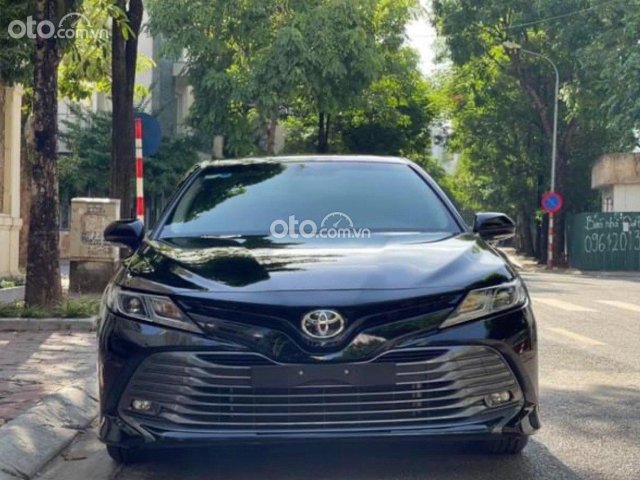 Bán Toyota Camry 2.0G sản xuất năm 2020, màu đen, nhập khẩu số tự động0