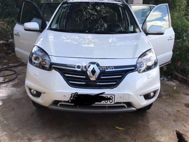 Cần bán gấp Renault Koleos sản xuất 2015, màu trắng, xe nhập xe gia đình, giá tốt0