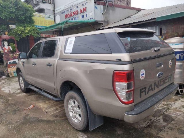 Bán ô tô Ford Ranger đời 2015, nhập khẩu nguyên chiếc xe gia đình, giá 415tr