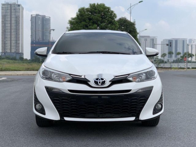 Bán Toyota Yaris 1.5G sản xuất 2018, màu trắng, nhập khẩu nguyên chiếc, giá tốt