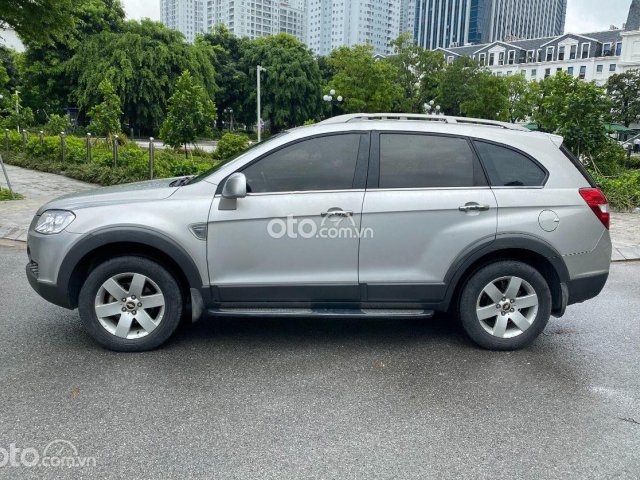 Bán Chevrolet Captiva 2.4MT đời 2008, màu bạc0