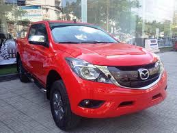 Cần bán Mazda BT 50 2.2L Standard MT đời 2021, màu đỏ0