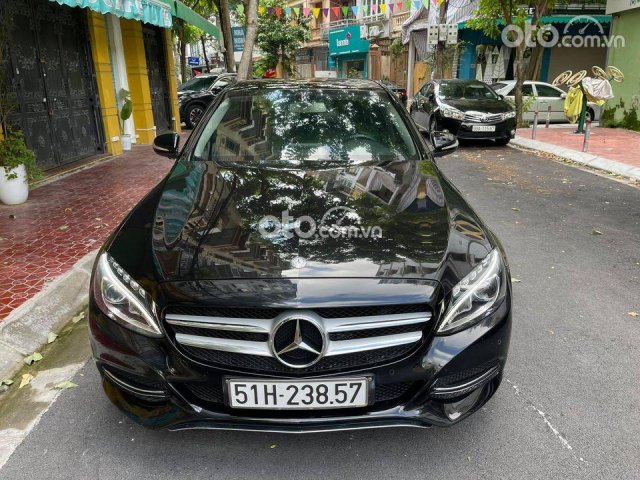 Mercedes C200 sx 2015 màu đen sang trọng, xe đẹp không lỗi nhỏ, cam kết về chất lượng