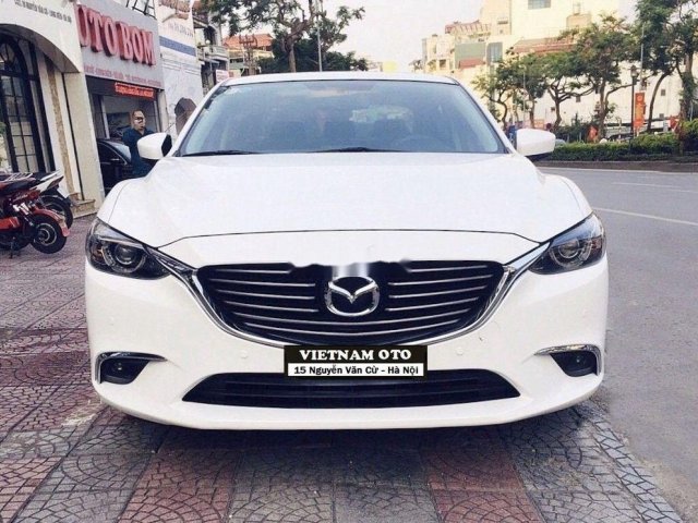 Bán Mazda 6 2.0L Premium năm 2018 giá cạnh tranh0