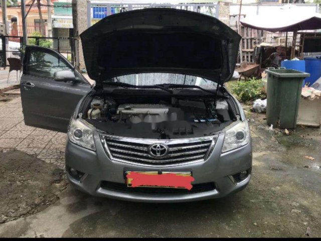 Bán Toyota Camry sản xuất 2011, màu bạc0