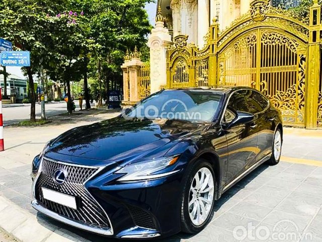 Bán Lexus LS 500h năm sản xuất 2017, màu xanh lam, nhập khẩu nguyên chiếc