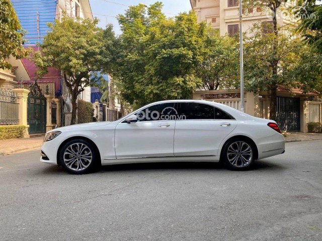 Bán Mercedes S450L năm 2019, màu trắng còn mới