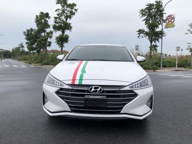 Xe Hyundai Elantra sản xuất năm 2019