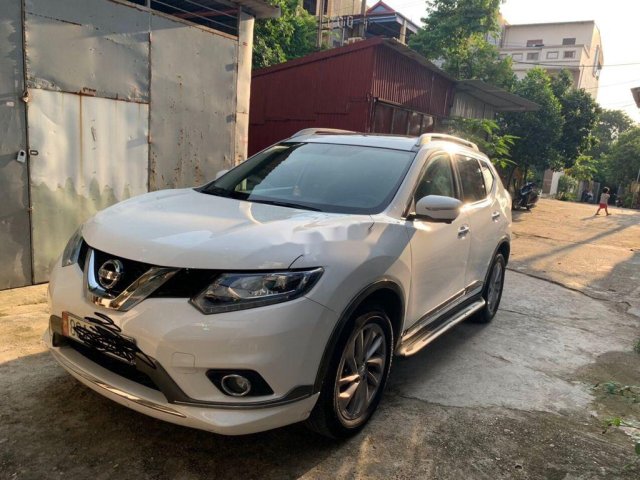 Cần bán xe Nissan X trail năm sản xuất 2018, màu trắng chính chủ, giá tốt0